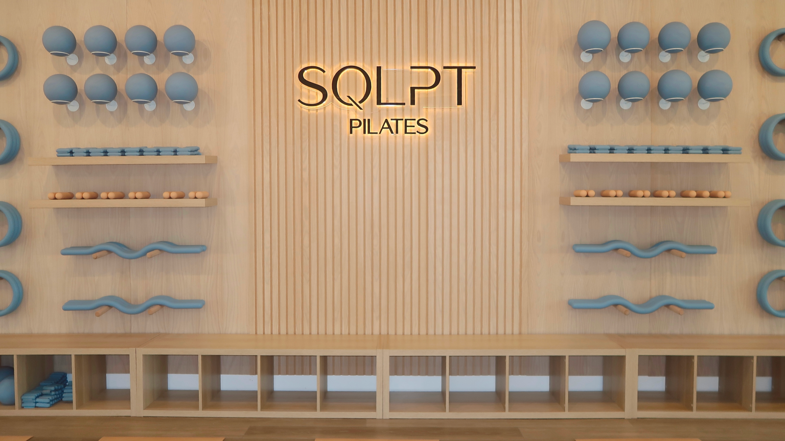 Frame_4_7f8be31c c436 4594 b7d3 a84dca32f340
